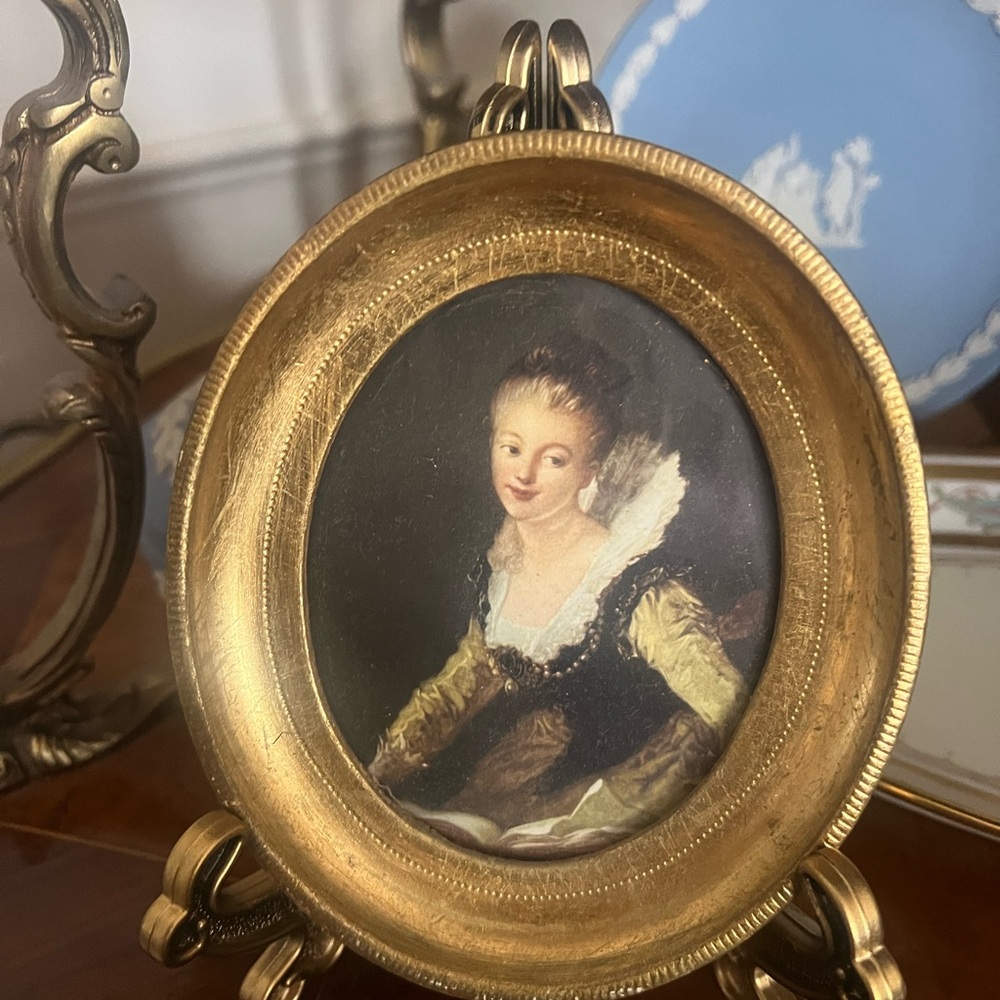 Antique G. Vanghi - Handmade in Florence Italy  little frame.